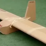 Cigicsempész drón – kartonból…